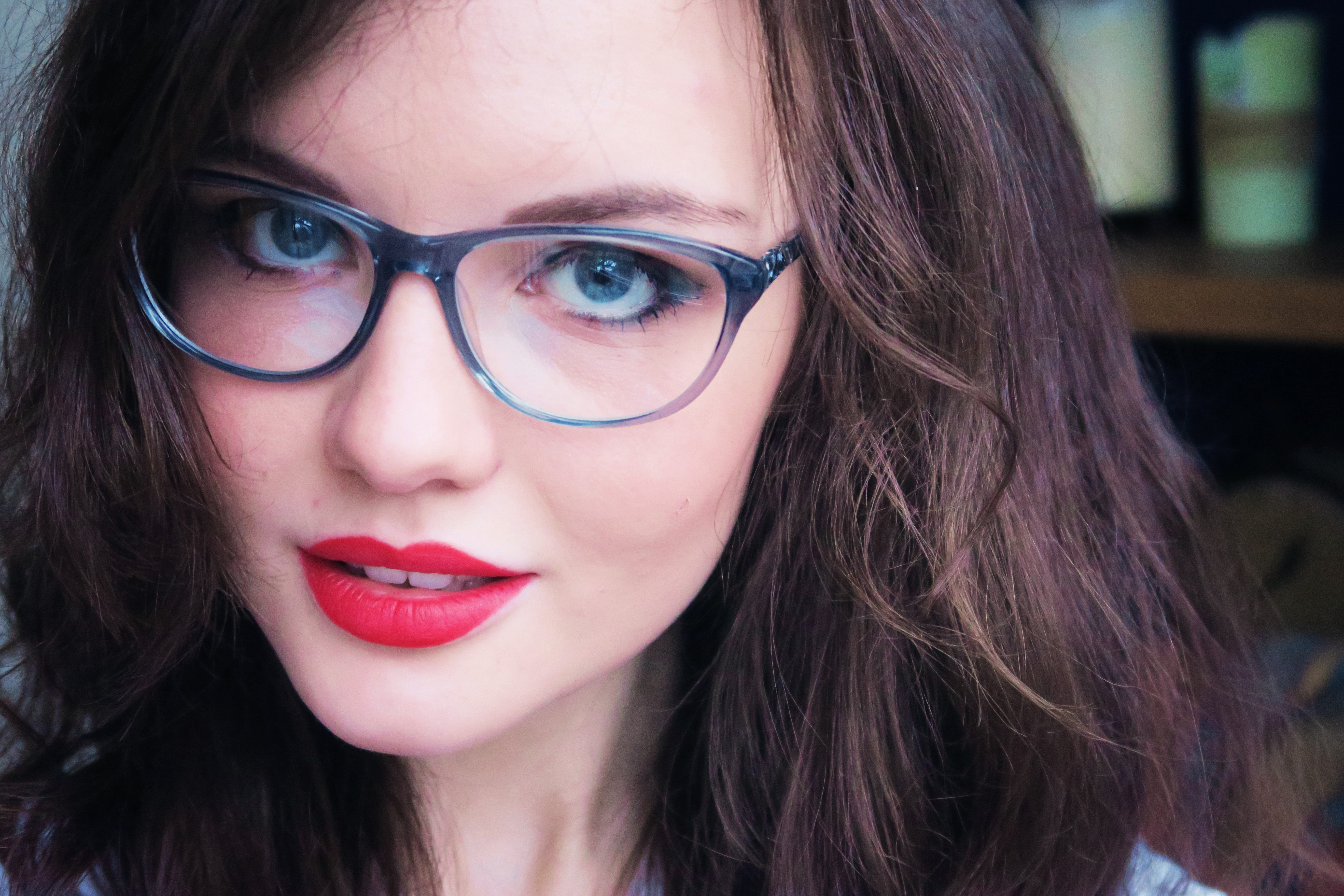 Red Lipstick With Glasses Joli House